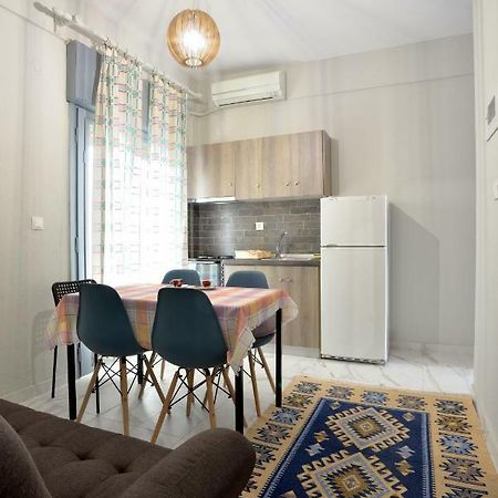 deluxe seaside apartment Konstantinidis Nea Poteidaia Bagian luar foto